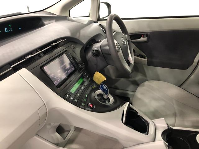 プリウスＳ　走行４４１５６キロ／車検整備付／ナビ／バックカメラ一年保証・走行距離無制限　走行４４１５６キロ　フルセグナビ　バックカメラ　ＥＴＣ　サイドエアバック　オートライト　純正カーペットマット（埼玉県）の中古車
