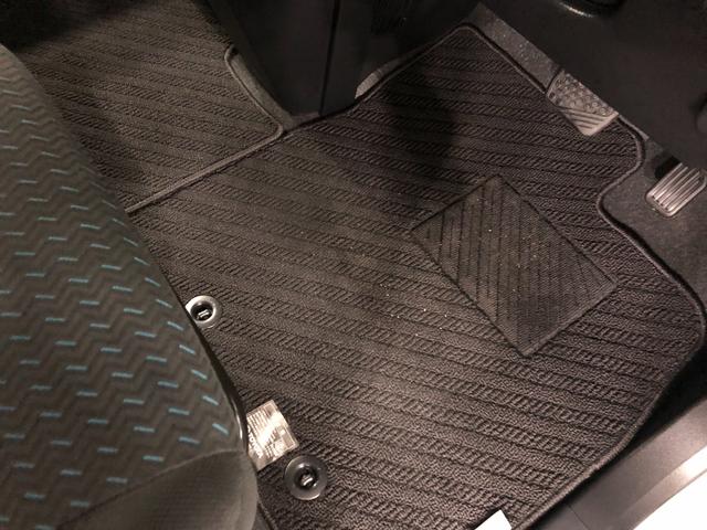 ルーミーカスタムG 走行10399キロ/ナビ/バックカメラ/ETC一年保証・走行距離無制限 走行10399キロ ワンセグナビ ブルートゥース バックカメラ ETC クリアランスソナー オートライト LEDヘッドライト 両側電動スライドドア(埼玉県)の中古車