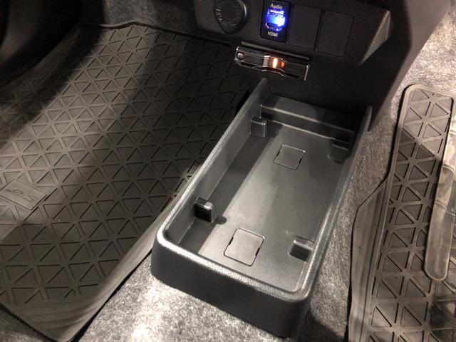 ミライースＬ　ＳＡ３　走行１３５１０キロ／車検整備付／ナビ／ドラレコ一年保証・走行距離無制限走行１３５１０キロ　車検整備付　フルセグナビ　バックカメラ　ブルートゥース　ＥＴＣ　オートライト　オートマチックハイビーム　アイドリングストップ（埼玉県）の中古車