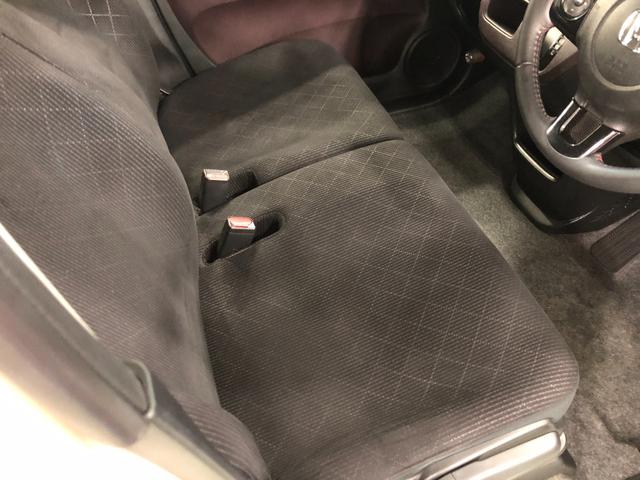 Ｎ−ＯＮＥプレミアム・Ｌパッケージ　走行４６４０４キロ／ナビ一年保証・走行距離無制限　走行４６４０４キロ　ワンセグナビ　バックカメラ　ＤＶＤ　サイドエアバック　オートライト　ＨＩＤヘッドライト　ベンチシート（埼玉県）の中古車
