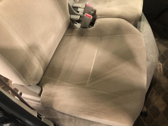 アトレーワゴンカスタムターボＲＳリミテッド　走行３０１４５キロ／４ＷＤ一年保証・走行距離無制限　走行３０１４５キロ　助手席エアバック　純正カーペットマット　ＨＩＤヘッドライト　片側電動スライドドア　キーレス　アルミホイール（埼玉県）の中古車