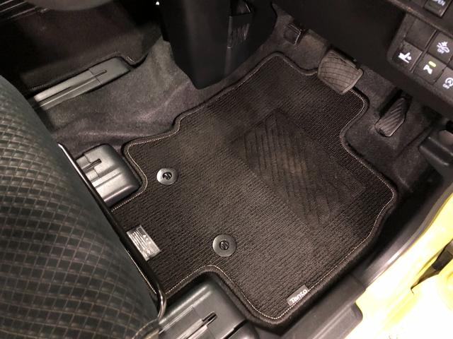 タントカスタムＲＳセレクション　車検整備付　純正ナビ　全周囲カメラ走行４２０９３キロ　９インチフルセグナビ　ブルートゥース　パノラマモニター　ドラレコ　ＥＴＣ　コーナーセンサー　オートライト　ＬＥＤヘッドライト　シートヒーター　両側電動スライドドア　一年保証（東京都）の中古車