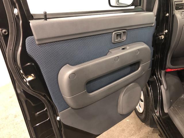 ハイゼットカーゴクルーズ　走行３８２２１キロ／車検整備付／タイヤ４本交換一年保証・走行距離無制限　走行３８２２１キロ　運転席助手席エアバック　キーレス　ＣＤチューナー　純正ゴムマット　電動格納ミラー（埼玉県）の中古車