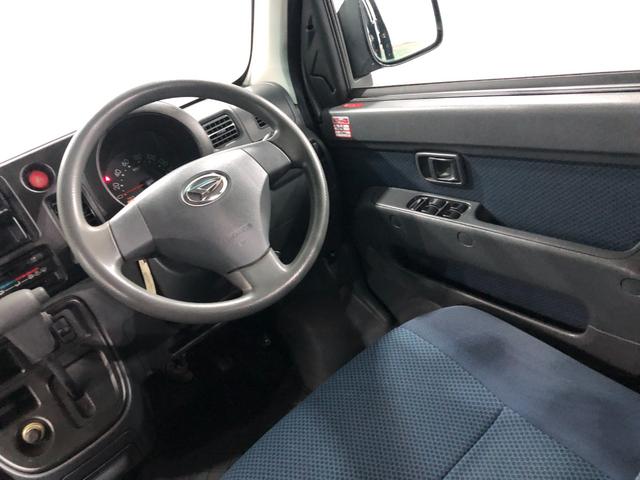 ハイゼットカーゴクルーズ　走行３８２２１キロ／車検整備付／タイヤ４本交換一年保証・走行距離無制限　走行３８２２１キロ　運転席助手席エアバック　キーレス　ＣＤチューナー　純正ゴムマット　電動格納ミラー（埼玉県）の中古車