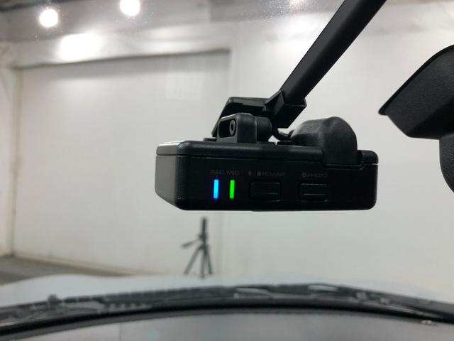 コペンローブ 走行22624キロ/ナビ/バックカメラ/ドラレコ1年保証距離無制限 走行距離22624キロ フルセグナビ バックカメラ ブルートゥース ドラレコ 純正マット LEDヘッドランプ アイドリングストップ シートヒーター プッシュスタート キーフリー(埼玉県)の中古車