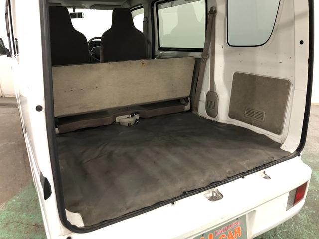 NV100クリッパーバンDX GLパッケージ 走行80185キロ/タイヤ4本交換一年保証・走行距離無制限 走行80185キロ 助手席エアバック 純正カーペットマット(埼玉県)の中古車