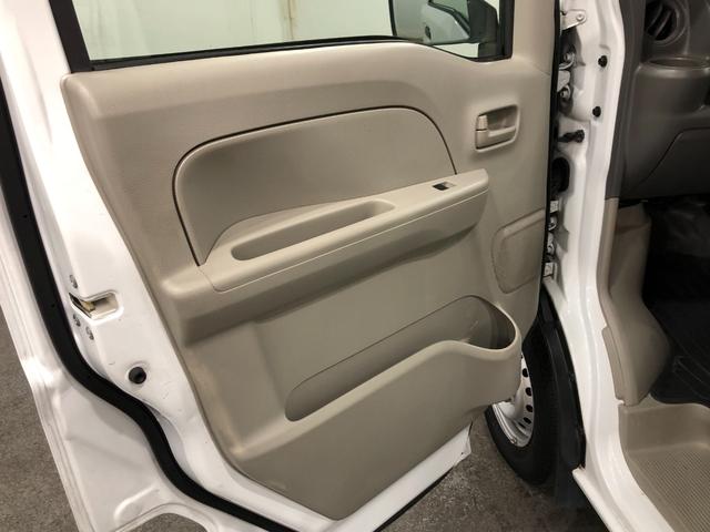 NV100クリッパーバンDX GLパッケージ 走行80185キロ/タイヤ4本交換一年保証・走行距離無制限 走行80185キロ 助手席エアバック 純正カーペットマット(埼玉県)の中古車