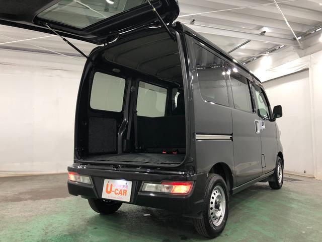 ハイゼットカーゴデラックスSAIII 走行106351キロ/タイヤ4本交換一年保証・走行距離無制限 走行106351キロ フルセグナビ ブルートゥース USB バックカメラ ドラレコ オートライト オートマチックハイビーム LEDヘッドライト アイドリングストップ(埼玉県)の中古車