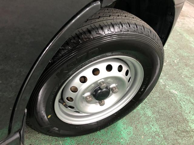 ハイゼットカーゴデラックスSAIII 走行106351キロ/タイヤ4本交換一年保証・走行距離無制限 走行106351キロ フルセグナビ ブルートゥース USB バックカメラ ドラレコ オートライト オートマチックハイビーム LEDヘッドライト アイドリングストップ(埼玉県)の中古車