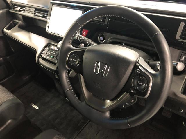 ステップワゴンスパーダスパーダ　走行６７０９７キロ／フルセグナビ／ドラレコ１年保証距離無制限　走行距離６７０９７キロ　フルセグナビ　バックカメラ　ブルートゥース　ドラレコ　純正マット　サイドエアバッグ　ＬＥＤヘッドランプ　両側電動スライドドア　プッシュボタンスタート（埼玉県）の中古車