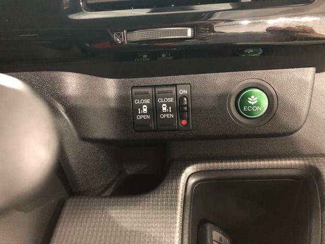 ステップワゴンスパーダスパーダ　走行６７０９７キロ／フルセグナビ／ドラレコ１年保証距離無制限　走行距離６７０９７キロ　フルセグナビ　バックカメラ　ブルートゥース　ドラレコ　純正マット　サイドエアバッグ　ＬＥＤヘッドランプ　両側電動スライドドア　プッシュボタンスタート（埼玉県）の中古車