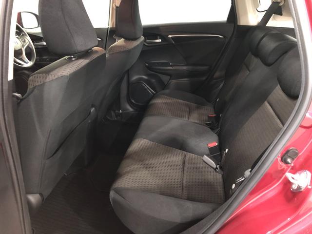 フィットハイブリッドＦ　走行１６６７４キロ／ナビ／バックカメラ／ＥＴＣ一年保証・走行距離無制限　走行１６６７４キロ　ワンセグナビ　ブルートゥース　バックカメラ　オートライト　ＬＥＤヘッドライト　ＥＴＣ（埼玉県）の中古車