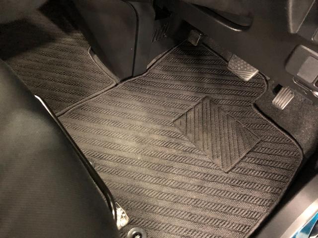 ルーミーカスタムG 走行26240キロ/フルセグナビ/ドラレコ1年保証距離無制限 走行距離26240キロ フルセグナビ パノラマモニター ブルートゥース ドラレコ 純正マット サイドエアバッグ LEDヘッドランプ アイドリングストップ 両側電動スライドドア(埼玉県)の中古車