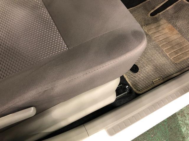 ミライースL 走行73839キロ/車検整備付/TVレスナビ禁煙車 点検記録簿あり 一年保証・走行距離無制限 走行73839キロ 運転席助手席エアバック 純正カーペットマット アイドリングストップ キーレス ホイールキャップ(埼玉県)の中古車