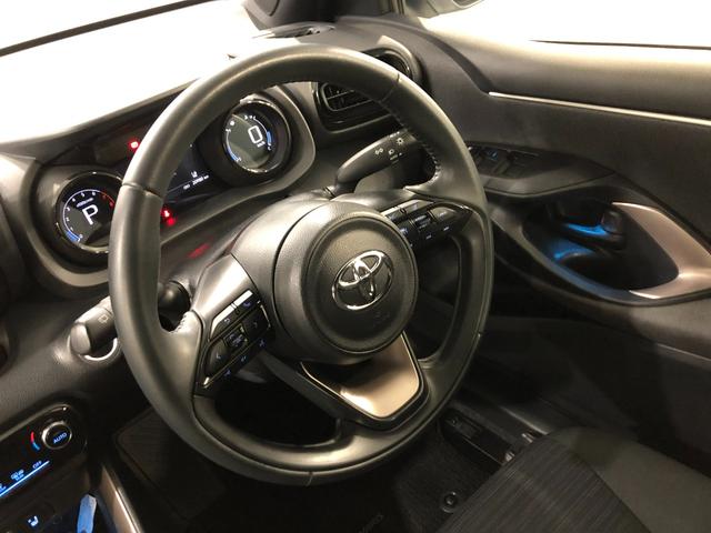 ヤリスＺ　車検整備付／走行２０９８０キロ／フルセグナビ／ドラレコ１年保証距離無制限　走行距離２０９８０キロ　フルセグナビ　バックカメラ　ブルートゥース　ドラレコ　純正マット　サイドエアバッグ　ＬＥＤヘッドランプ　シートヒーター　オート格納式ドアミラー　キーフリー（埼玉県）の中古車