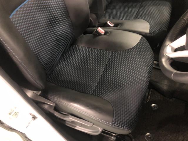 タントカスタムRS 走行48034キロ/シートヒーター一年保証・走行距離無制限 走行48034キロ クリアランスソナー サイドエアバック オートライト オートマチックハイビーム LEDヘッドライト ベンチシート 両側電動スライドドア(埼玉県)の中古車