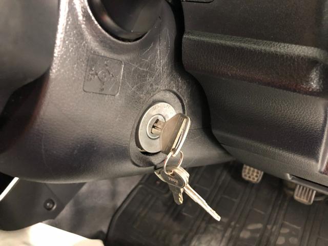 ハイゼットトラックスタンダード 農用スペシャル 4WD/MT車/荷台作業灯1年保証距離無制限 走行距離85853キロ 4WD マニュアル車 FMAMラジオ フロアマット 荷台作業灯 マニュアルエアコン(埼玉県)の中古車