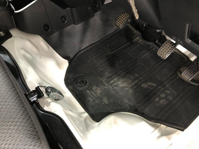 ハイゼットトラックスタンダード 農用スペシャル 4WD/MT車/荷台作業灯1年保証距離無制限 走行距離85853キロ 4WD マニュアル車 FMAMラジオ フロアマット 荷台作業灯 マニュアルエアコン(埼玉県)の中古車