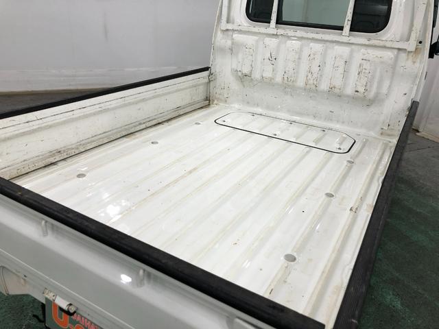 ハイゼットトラックスタンダード 農用スペシャル 4WD/MT車/荷台作業灯1年保証距離無制限 走行距離85853キロ 4WD マニュアル車 FMAMラジオ フロアマット 荷台作業灯 マニュアルエアコン(埼玉県)の中古車