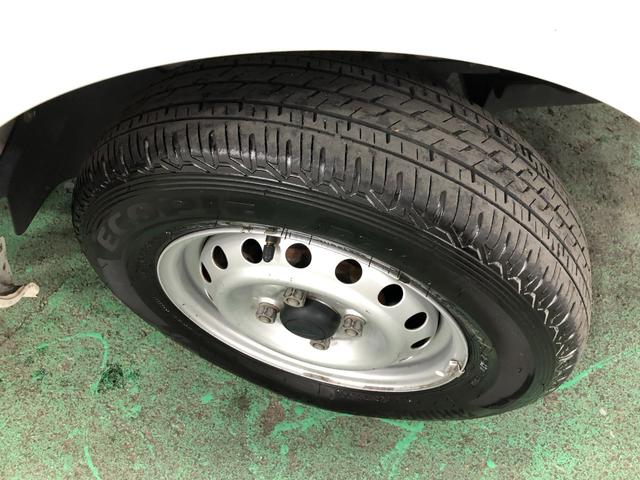 ハイゼットトラックスタンダード 農用スペシャル 4WD/MT車/荷台作業灯1年保証距離無制限 走行距離85853キロ 4WD マニュアル車 FMAMラジオ フロアマット 荷台作業灯 マニュアルエアコン(埼玉県)の中古車