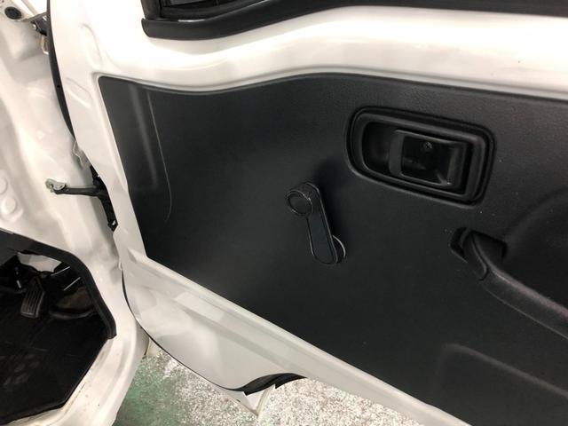 ハイゼットトラックスタンダード 農用スペシャル 4WD/MT車/荷台作業灯1年保証距離無制限 走行距離85853キロ 4WD マニュアル車 FMAMラジオ フロアマット 荷台作業灯 マニュアルエアコン(埼玉県)の中古車