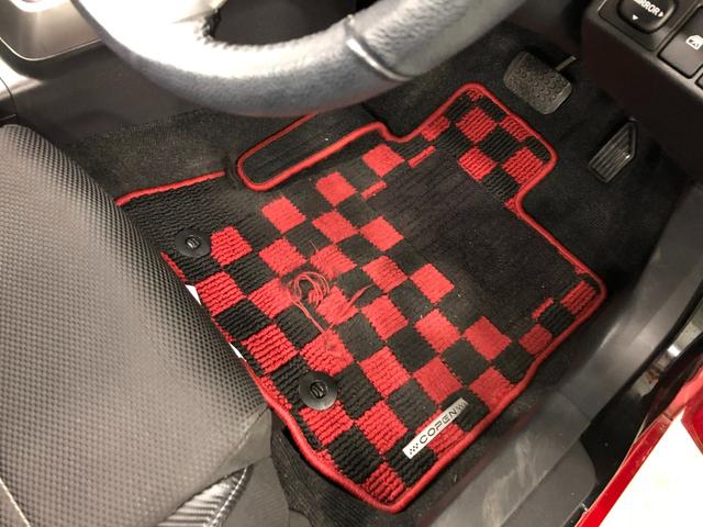 コペンローブ　走行６５４１９キロ／ナビ／ＬＥＤ／シートヒーター１年保証距離無制限　走行距離６５４１９キロ　ワンセグナビ　純正マット　ＬＥＤヘッドランプ　アイドリングストップ　シートヒーター　プッシュボタンスタート（埼玉県）の中古車