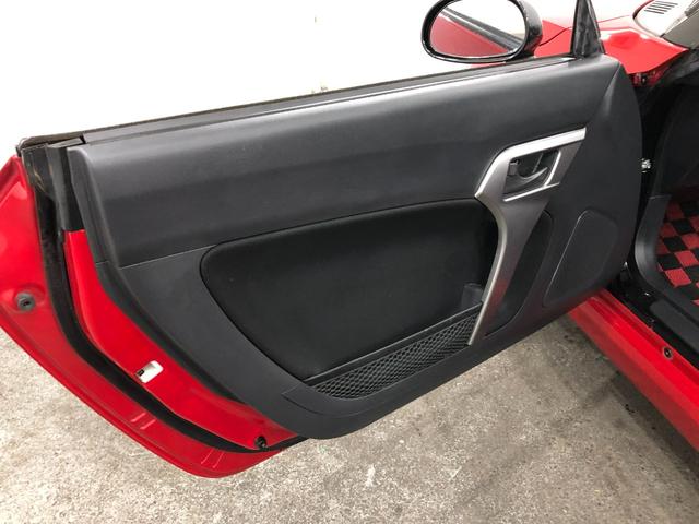 コペンローブ　走行６５４１９キロ／ナビ／ＬＥＤ／シートヒーター１年保証距離無制限　走行距離６５４１９キロ　ワンセグナビ　純正マット　ＬＥＤヘッドランプ　アイドリングストップ　シートヒーター　プッシュボタンスタート（埼玉県）の中古車