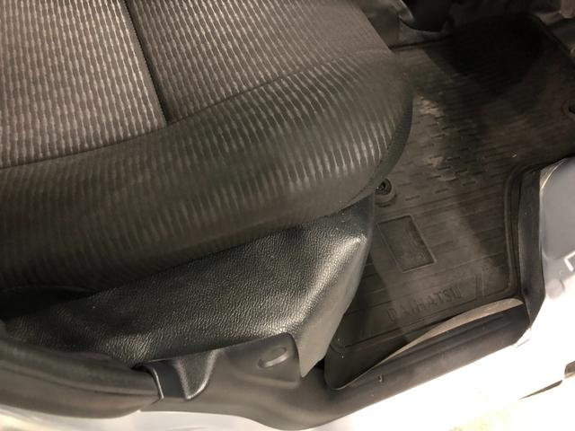 ハイゼットカーゴDX 走行23047キロ/チューナー/両側スライドドア1年保証距離無制限 走行距離23047キロ CDUSBチューナー フロアマット 助手席エアバッグ クリアランスソナー オートライト アイドリングストップ 両側電動スライドドア(埼玉県)の中古車