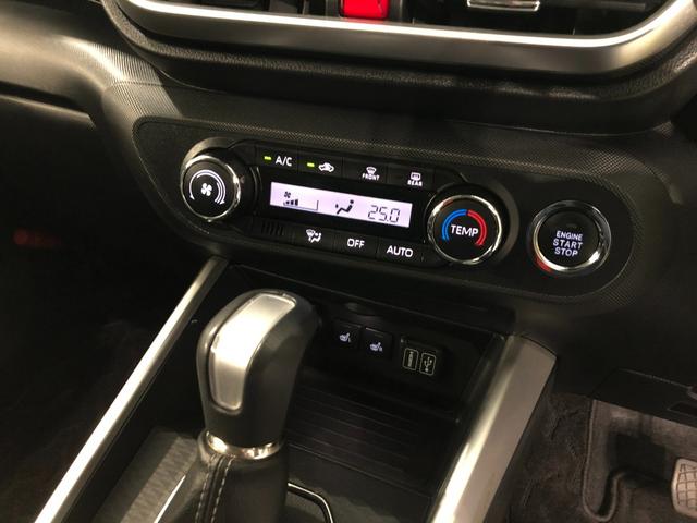 ロッキープレミアムＧ　走行１１４４８キロ／純正９インチナビ／ドラレコ１年保証距離無制限　走行距離１１４４８キロ　純正フルセグナビ　パノラマモニター　ドラレコ　純正マット　サイドエアバッグ　ＬＥＤヘッドランプ　アイドリングストップ　シートヒーター　両側電動スライドドア（埼玉県）の中古車