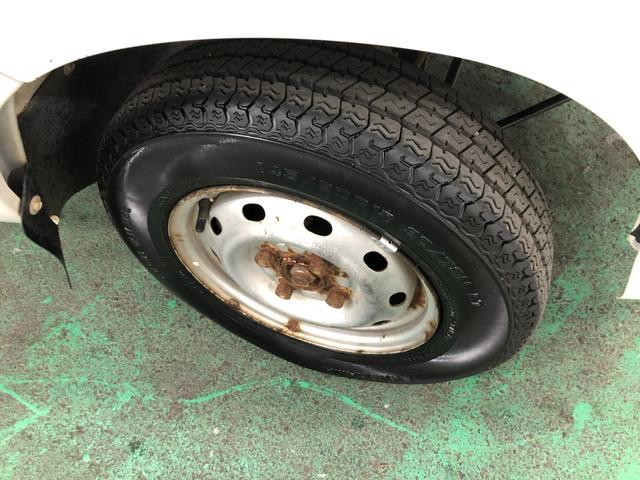 ハイゼットトラック農用スペシャル 4WD/MT/走行29599キロ/純正マット1年保証距離無制限 走行距離29599キロ 4WD 5速MT 荷台作業灯 ゲートプロテクター マニュアルエアコン 取扱説明書 メンテナンスノート(埼玉県)の中古車