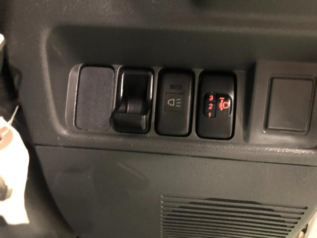 ハイゼットトラック農用スペシャル 4WD/MT/走行29599キロ/純正マット1年保証距離無制限 走行距離29599キロ 4WD 5速MT 荷台作業灯 ゲートプロテクター マニュアルエアコン 取扱説明書 メンテナンスノート(埼玉県)の中古車