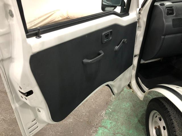 ハイゼットトラック農用スペシャル 4WD/MT/走行29599キロ/純正マット1年保証距離無制限 走行距離29599キロ 4WD 5速MT 荷台作業灯 ゲートプロテクター マニュアルエアコン 取扱説明書 メンテナンスノート(埼玉県)の中古車