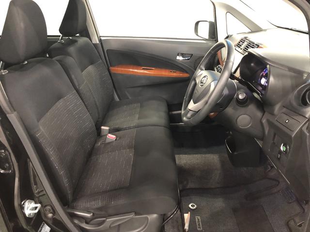 ムーヴカスタムＸリミテッド　走行８４９３７キロ／ナビ／バックカメラ一年保証・走行距離無制限走行８４９３７キロ　ワンセグナビ　バックカメラ　オートライト　ＬＥＤヘッドライト　アイドリングストップ　ベンチシート（埼玉県）の中古車