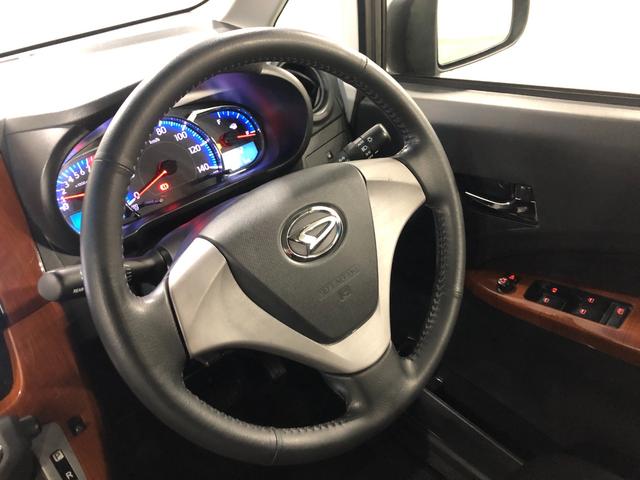 ムーヴカスタムＸリミテッド　走行８４９３７キロ／ナビ／バックカメラ一年保証・走行距離無制限走行８４９３７キロ　ワンセグナビ　バックカメラ　オートライト　ＬＥＤヘッドライト　アイドリングストップ　ベンチシート（埼玉県）の中古車