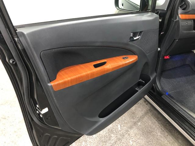 ムーヴカスタムＸリミテッド　走行８４９３７キロ／ナビ／バックカメラ一年保証・走行距離無制限走行８４９３７キロ　ワンセグナビ　バックカメラ　オートライト　ＬＥＤヘッドライト　アイドリングストップ　ベンチシート（埼玉県）の中古車