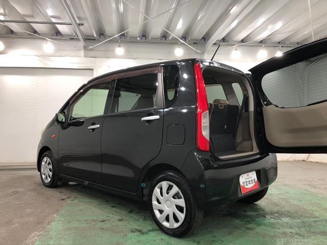 ムーヴＬ　ＳＡ　走行６４２９５キロ／車検整備付／ナビ一年保証・走行距離無制限走行６４２９５キロ　車検整備付　フルセグナビ　ブルートゥース　助手席エアバック　純正カーペットマット（埼玉県）の中古車