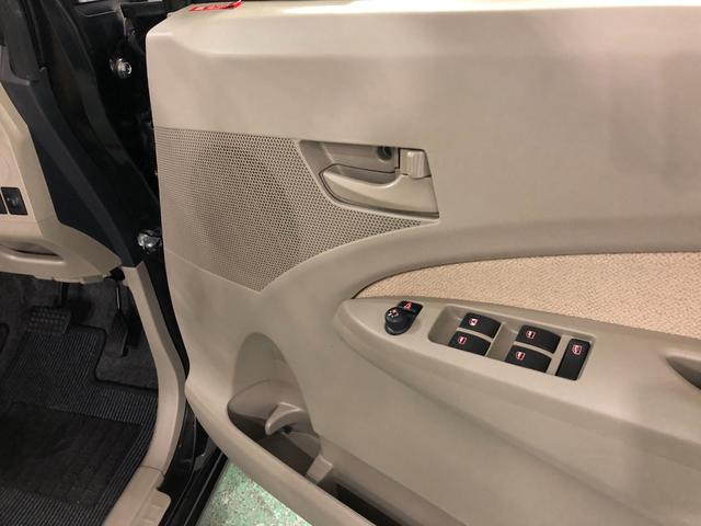 ムーヴＬ　ＳＡ　走行６４２９５キロ／車検整備付／ナビ一年保証・走行距離無制限走行６４２９５キロ　車検整備付　フルセグナビ　ブルートゥース　助手席エアバック　純正カーペットマット（埼玉県）の中古車