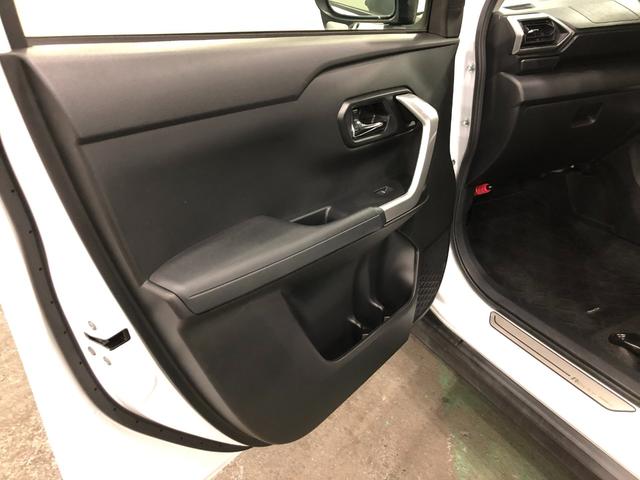 ロッキープレミアム　修復歴／４ＷＤ／走行１７８５３キロ／ナビドラレコ１年保証距離無制限　走行距離１７８５３キロ　純正フルセグナビ　パノラマモニター　ドラレコ　純正マット　サイドエアバッグ　ＬＥＤヘッドランプ　アイドリングストップ　シートヒーター　オート格納式ドアミラー（埼玉県）の中古車