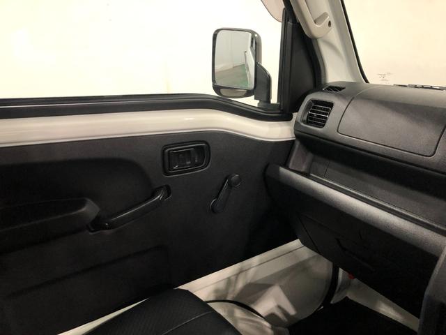 ハイゼットトラックジャンボスタンダード　走行１０７５０キロ／ＭＴ／マット１年保証距離無制限　走行距離１０７５０キロ　マニュアル車　ＦＭＡＭラジオ　純正フロアマット　助手席エアバッグ　クリアランスソナー　オートライト　アイドリングストップ（埼玉県）の中古車