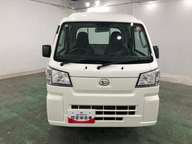 ハイゼットトラックジャンボスタンダード　走行１０７５０キロ／ＭＴ／マット１年保証距離無制限　走行距離１０７５０キロ　マニュアル車　ＦＭＡＭラジオ　純正フロアマット　助手席エアバッグ　クリアランスソナー　オートライト　アイドリングストップ（埼玉県）の中古車