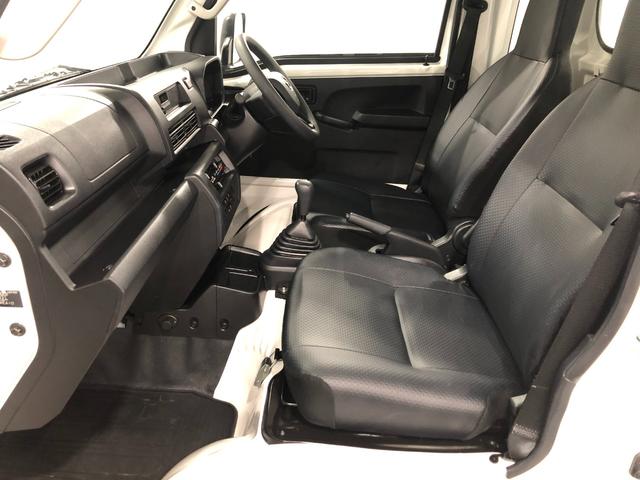 ハイゼットトラックジャンボスタンダード　走行１０７５０キロ／ＭＴ／マット１年保証距離無制限　走行距離１０７５０キロ　マニュアル車　ＦＭＡＭラジオ　純正フロアマット　助手席エアバッグ　クリアランスソナー　オートライト　アイドリングストップ（埼玉県）の中古車