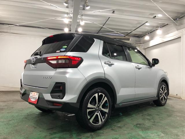 ロッキープレミアム　９インチナビ　バックカメラ　ドラレコ　ＥＴＣ９インチフルセグナビ　バックモニター　ドラレコ　ＥＴＣ　クリアランスソナー　ＬＥＤヘッドライト　コーナーセンサー　シートヒーター　クルーズコントロール　一年保証・走行距離無制限走行２０９８９キロ（埼玉県）の中古車