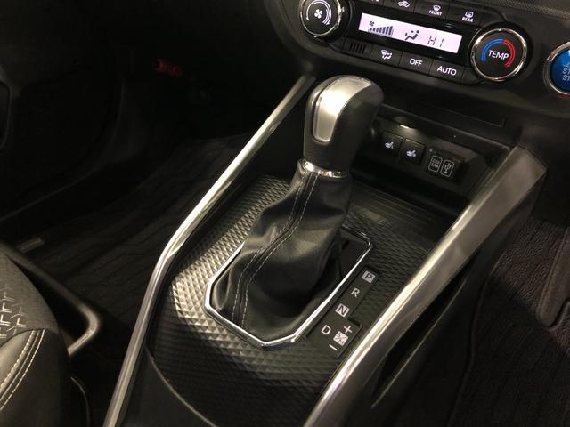 ロッキープレミアム　９インチナビ　バックカメラ　ドラレコ　ＥＴＣ９インチフルセグナビ　バックモニター　ドラレコ　ＥＴＣ　クリアランスソナー　ＬＥＤヘッドライト　コーナーセンサー　シートヒーター　クルーズコントロール　一年保証・走行距離無制限走行２０９８９キロ（埼玉県）の中古車