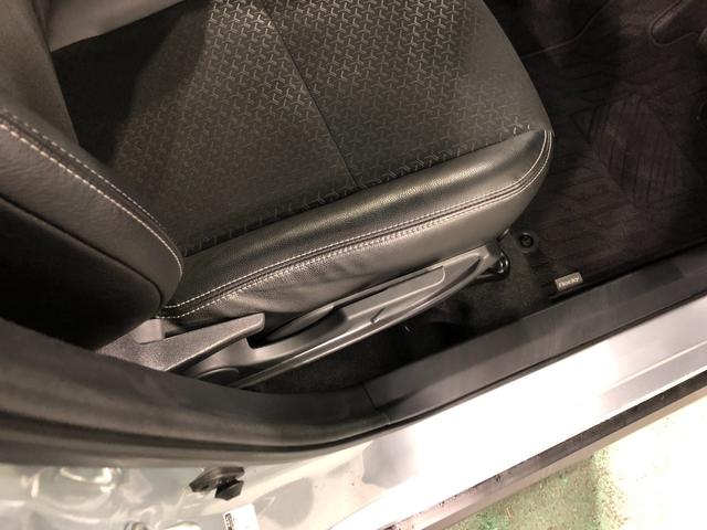 ロッキープレミアム　９インチナビ　バックカメラ　ドラレコ　ＥＴＣ９インチフルセグナビ　バックモニター　ドラレコ　ＥＴＣ　クリアランスソナー　ＬＥＤヘッドライト　コーナーセンサー　シートヒーター　クルーズコントロール　一年保証・走行距離無制限走行２０９８９キロ（埼玉県）の中古車