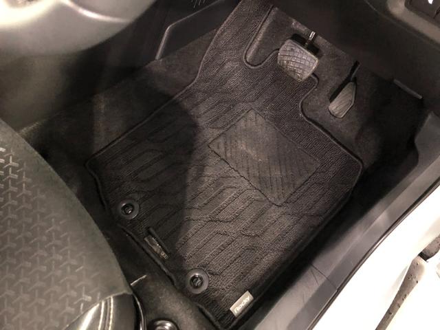 ロッキープレミアム　９インチナビ　バックカメラ　ドラレコ　ＥＴＣ９インチフルセグナビ　バックモニター　ドラレコ　ＥＴＣ　クリアランスソナー　ＬＥＤヘッドライト　コーナーセンサー　シートヒーター　クルーズコントロール　一年保証・走行距離無制限走行２０９８９キロ（埼玉県）の中古車