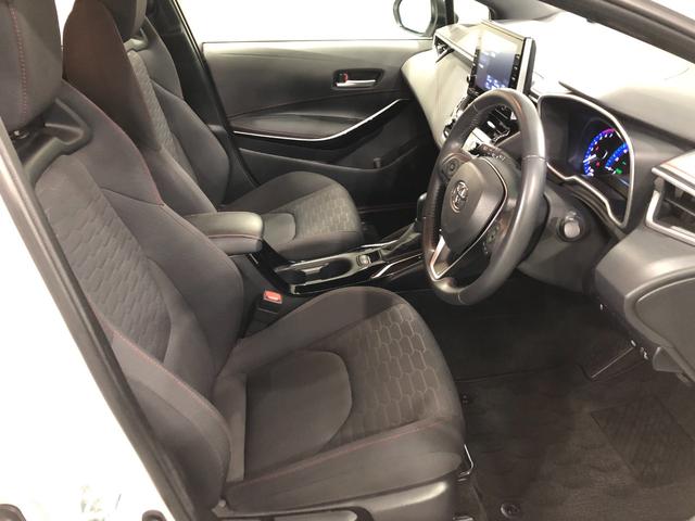 カローラスポーツハイブリッドＧ　Ｚ　走行４１４２０キロ／ナビ／ドラレコ一年保証・走行距離無制限走行４１４２０キロ　フルセグナビ　ブルートゥース　バックカメラ　ドラレコ　サイドエアバック　クリアランスソナー　オートライト　ＬＥＤヘッドライト　シートヒーター（埼玉県）の中古車