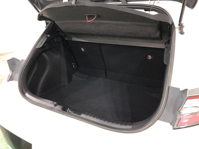 カローラスポーツハイブリッドＧ　Ｚ　走行４１４２０キロ／ナビ／ドラレコ一年保証・走行距離無制限走行４１４２０キロ　フルセグナビ　ブルートゥース　バックカメラ　ドラレコ　サイドエアバック　クリアランスソナー　オートライト　ＬＥＤヘッドライト　シートヒーター（埼玉県）の中古車