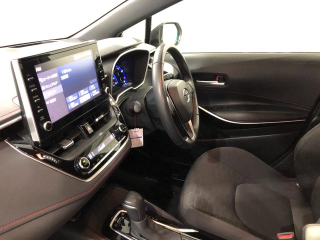 カローラスポーツハイブリッドＧ　Ｚ　走行４１４２０キロ／ナビ／ドラレコ一年保証・走行距離無制限走行４１４２０キロ　フルセグナビ　ブルートゥース　バックカメラ　ドラレコ　サイドエアバック　クリアランスソナー　オートライト　ＬＥＤヘッドライト　シートヒーター（埼玉県）の中古車