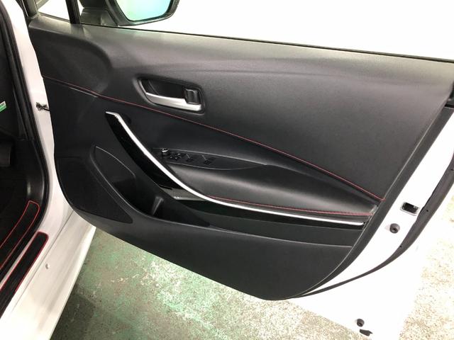 カローラスポーツハイブリッドＧ　Ｚ　走行４１４２０キロ／ナビ／ドラレコ一年保証・走行距離無制限走行４１４２０キロ　フルセグナビ　ブルートゥース　バックカメラ　ドラレコ　サイドエアバック　クリアランスソナー　オートライト　ＬＥＤヘッドライト　シートヒーター（埼玉県）の中古車