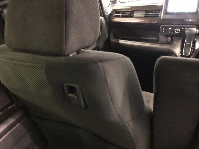 Ｎ−ＢＯＸカスタムＧ・Ｌホンダセンシング　走行１７８１１キロ／ナビ／ドラレコ一年保証・走行距離無制限走行１７８１１キロ　フルセグナビ　ブルートゥース　バックカメラ　ドラレコ　ＥＴＣ　サイドエアバック　オートライト　ＬＥＤヘッドライト　シートヒーター　片側電動スライドドア（埼玉県）の中古車